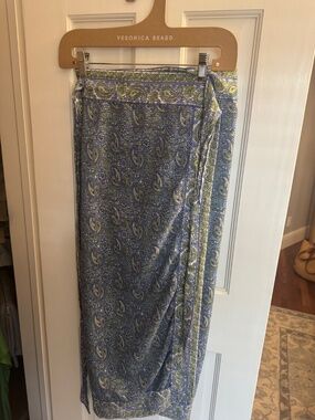 Veronica Beard Cover Up Style Wrap Skirt Size Medium